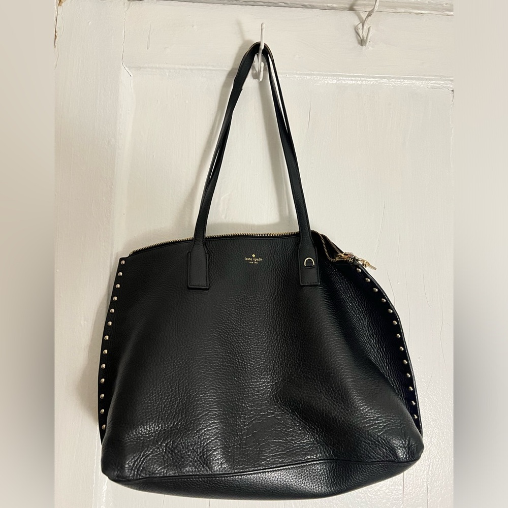 Beautiful, pristine Kate Spade everyday hobo bag large enough to fit laptops